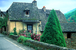 Conques House